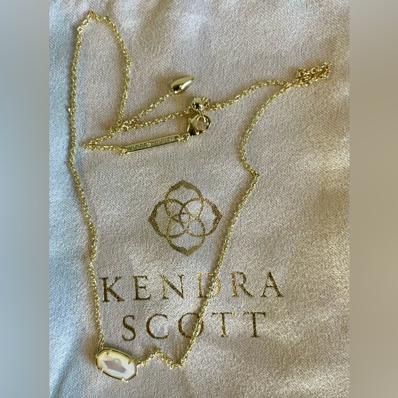 Kendra Scott Elisa Gold 14K Plated Mother of Pearl Necklace on Card w/ Dust Bag - Picture 4 of 9